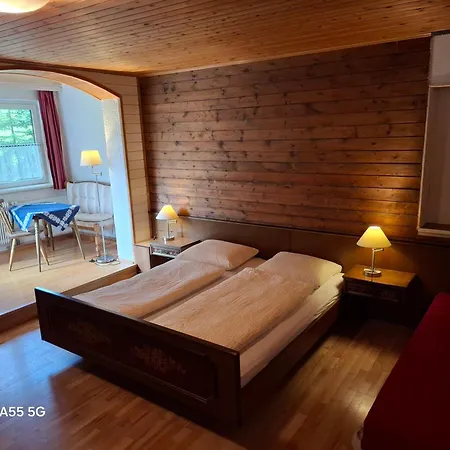 شقة Haus Mooswald *