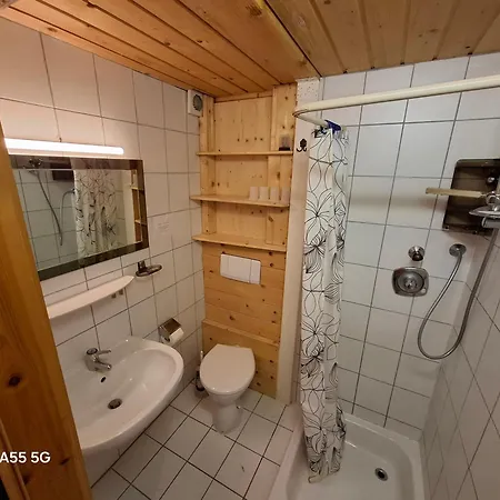 شقة Haus Mooswald Lechleiten