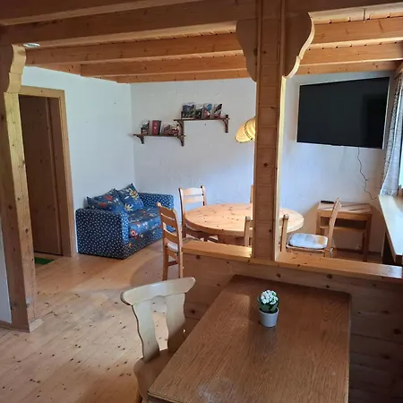 Haus Mooswald Apartamento Lechleiten
