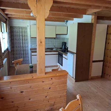 Haus Mooswald Apartamento *